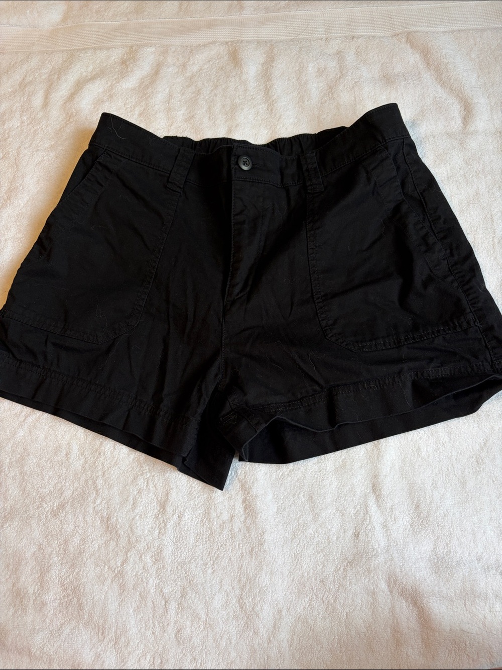 Old Navy Black High-Rise Utility Shorts